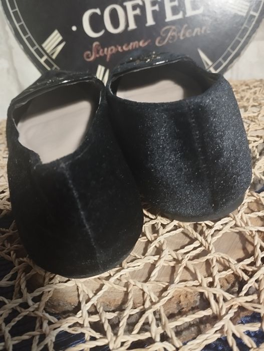 Балетки нові р.36