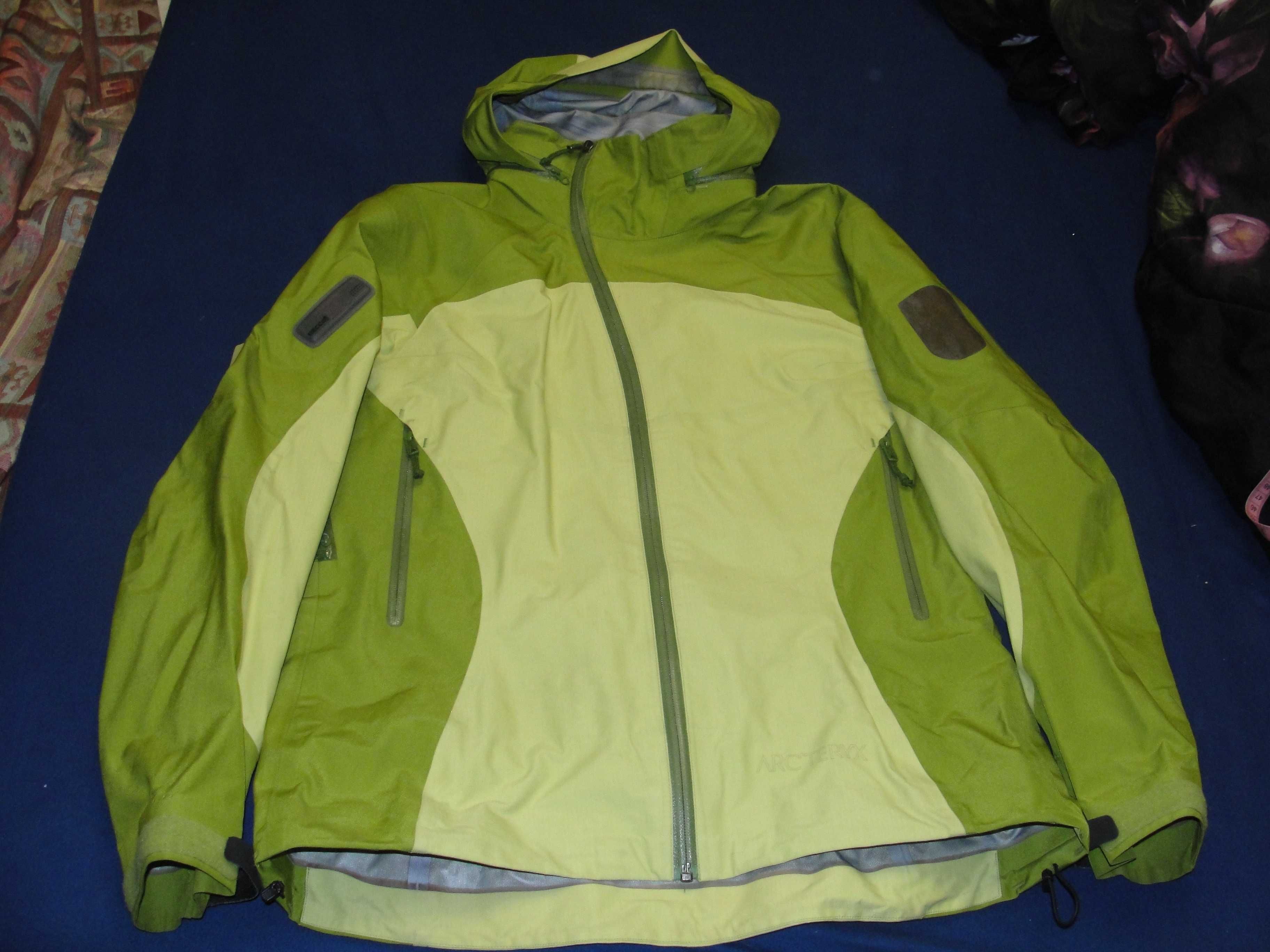 Arcteryx Sidewinder Goretex Pro Recco Jacket Green Women's Size L