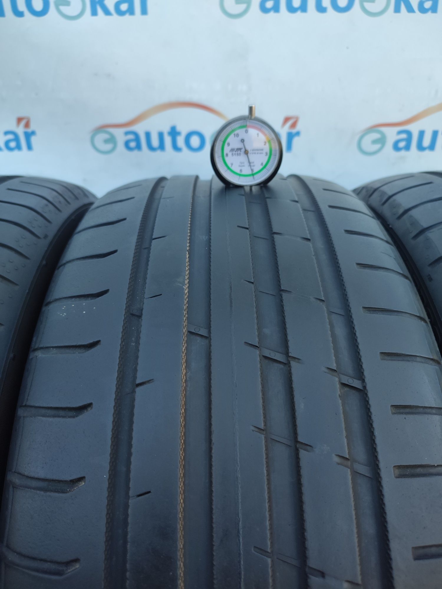 Шини літні 225/40R18 Nokian