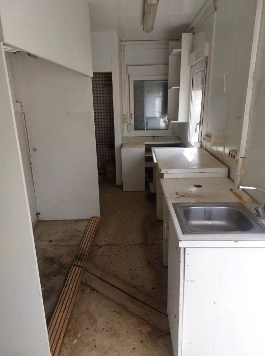 Kontener mieszkalny 2,5x 9 metrow