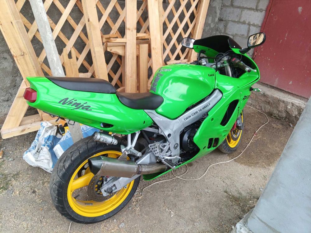 Kawasaki zx9 r в доброму стані