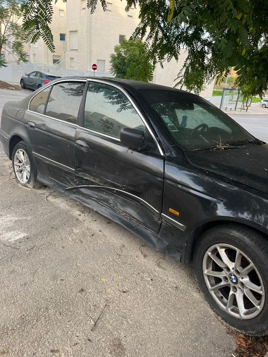 Bmw 520i bom a nivel de mecânica