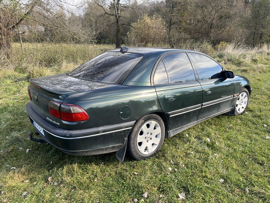 Opel Omega B 2.5 v6 газ/бензин