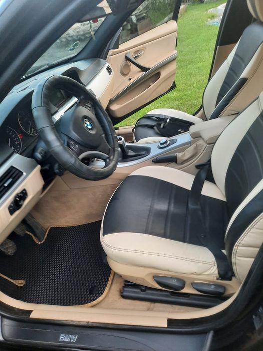 Продам  BMW 318I