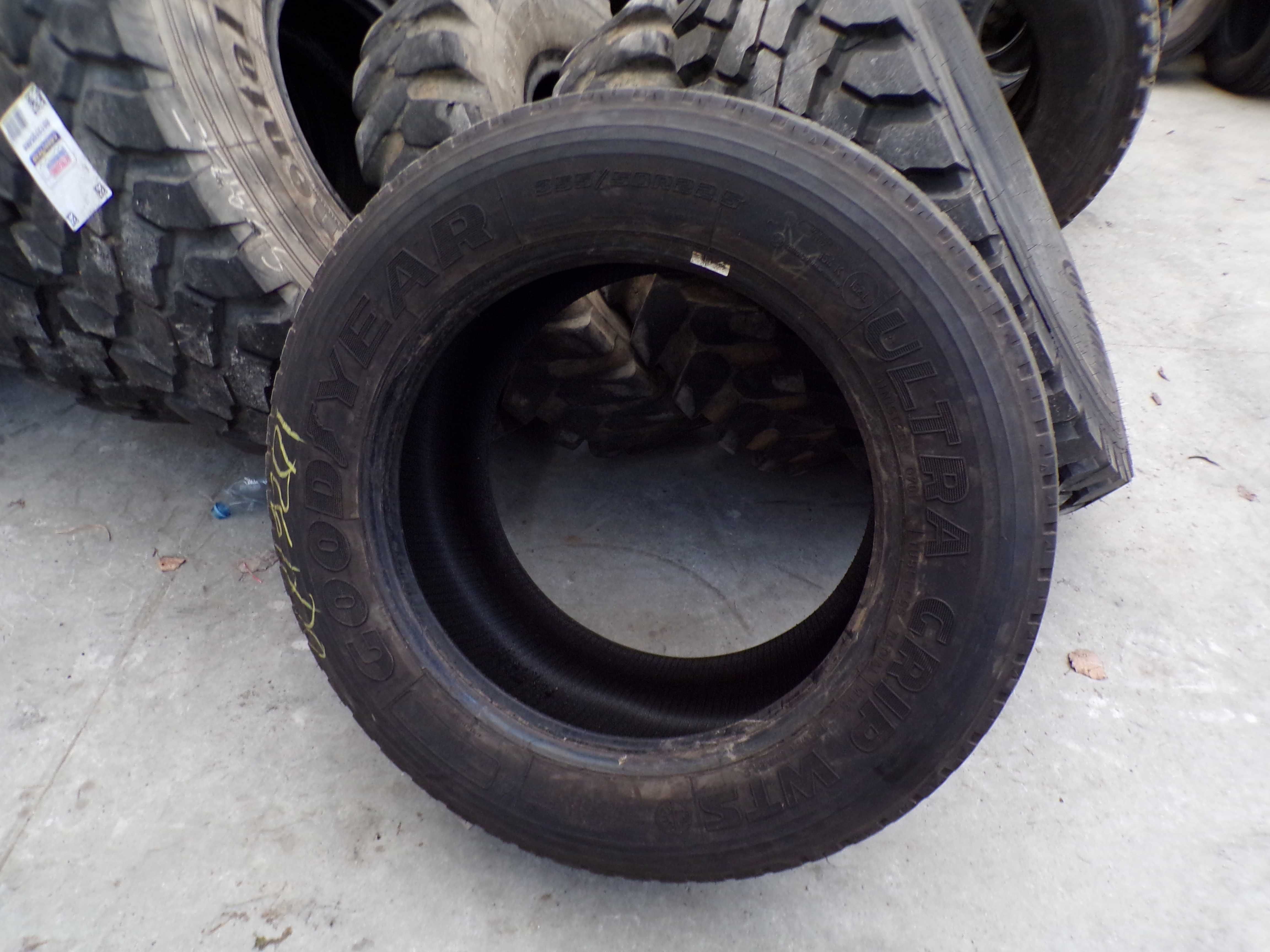 Opona 355/50R22.5 GOODYEAR ULTRA GRIP WTS Para (920 netto/szt.)