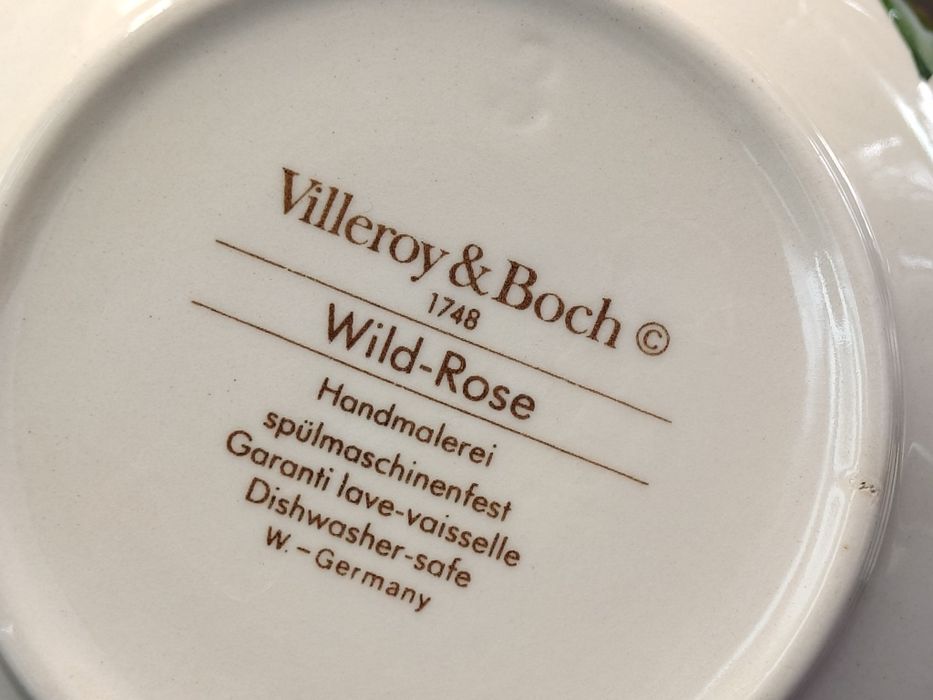 Dzbanek z podgrzewaczem Villeroy & Boch. Wild Rose.