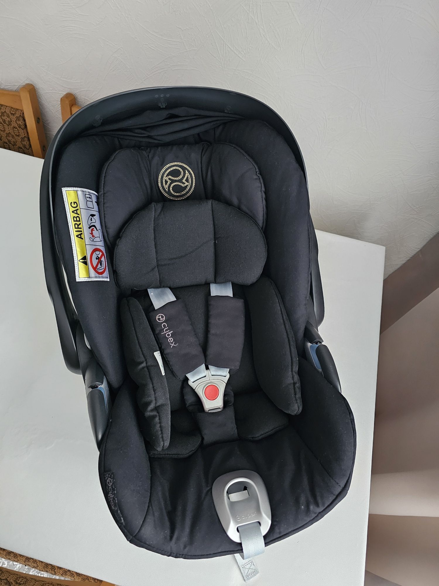 Cybex Cloud Z i- size deep black