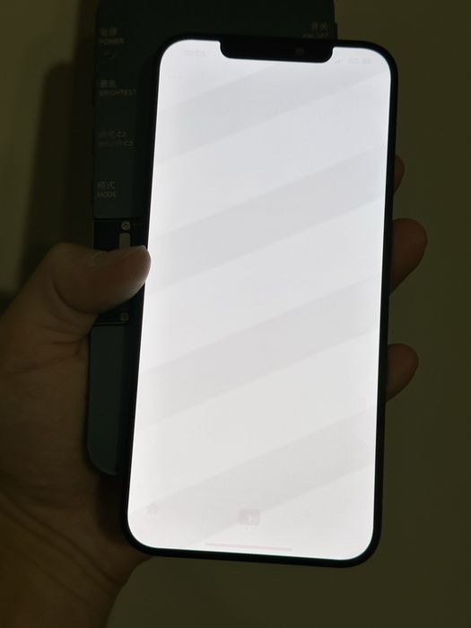 Дисплей iPhone 12 pro max