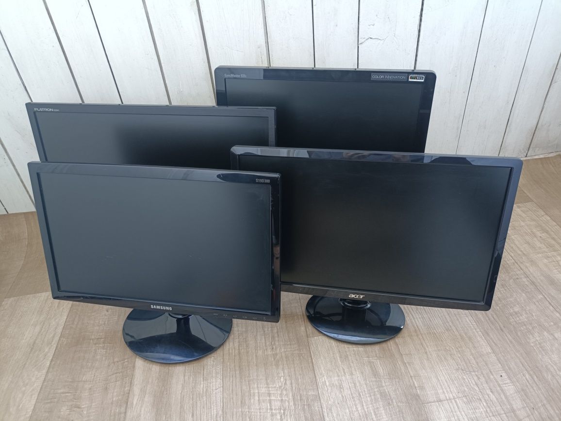 • Монитор 19-22" Samsung LG Acer VGA 1980x1020