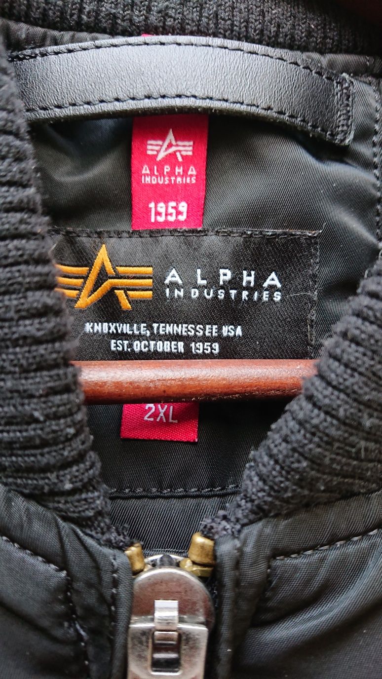Alpha Industries czarna kurtka MA-1 FV flyers bomberka Nasa.