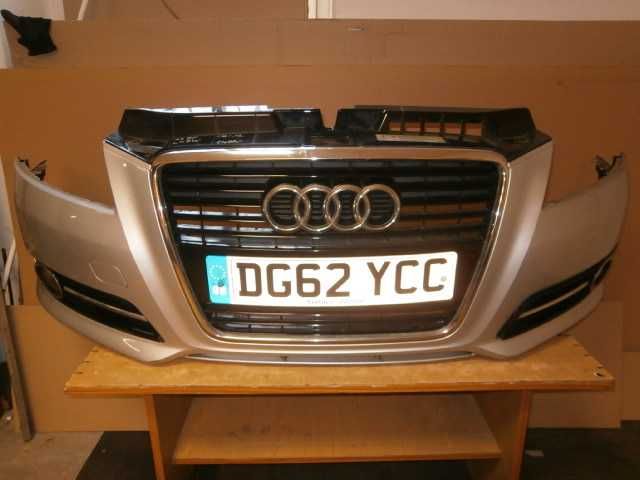 audi A3 8P 08-12 II lift zderzak przód przedni srebrny LX7W