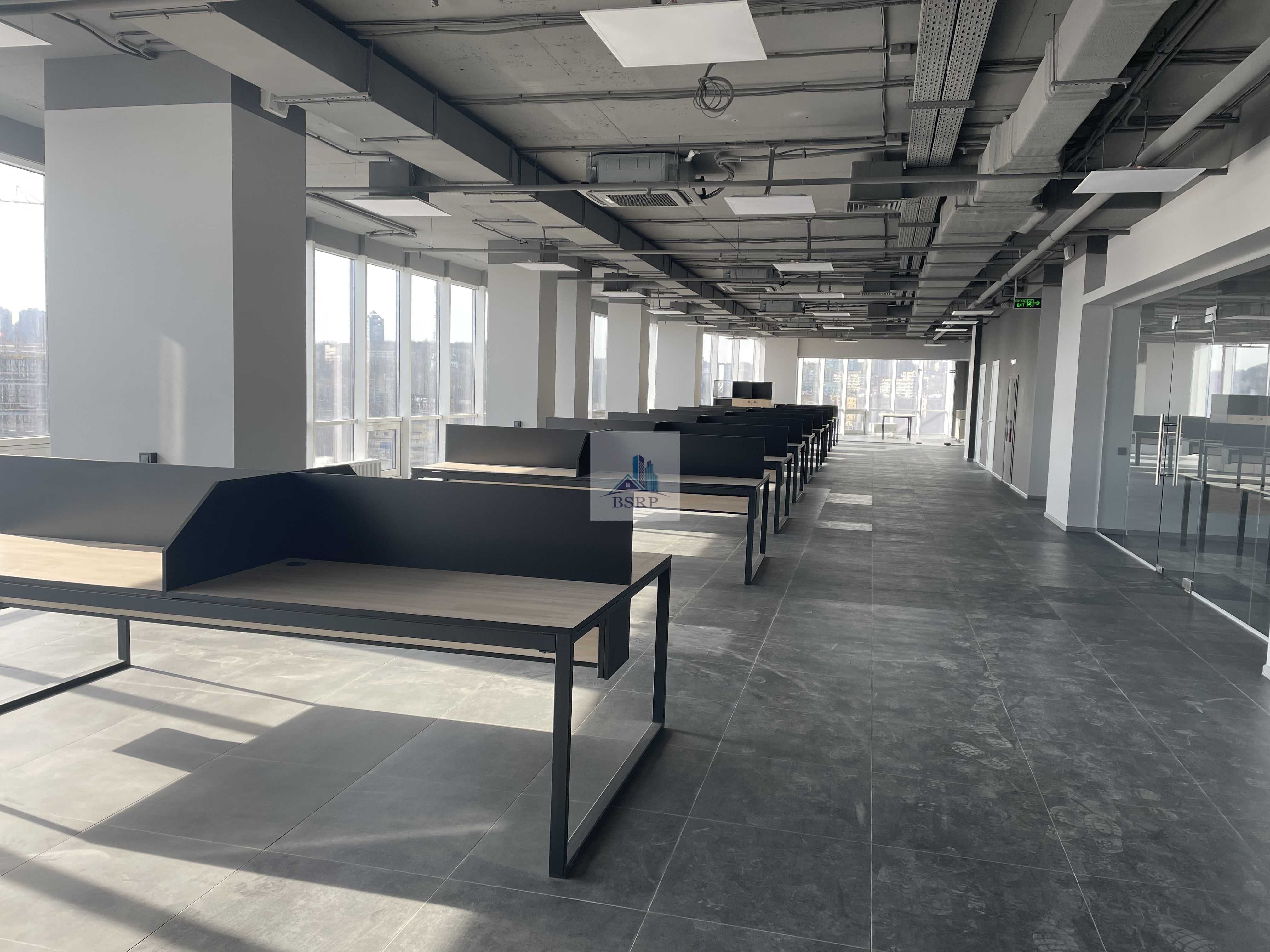 БЕЗ%! Офіс Open Space в стилі ЛОФТ з Меблями пр. Степана Бандери