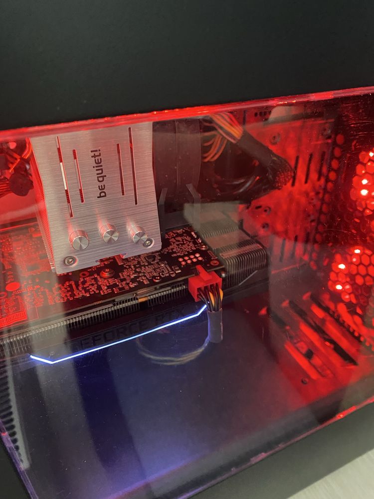 Komputer RTX 2060, Intel i5 9600k + monitor