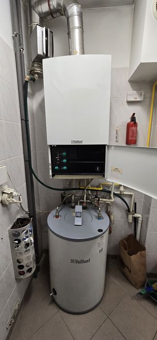 Piec c.o. vaillant plus zasobnik c.w.