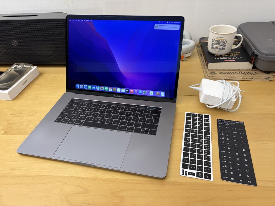 Macbook Pro 15” 2017 i7 16/512GB
