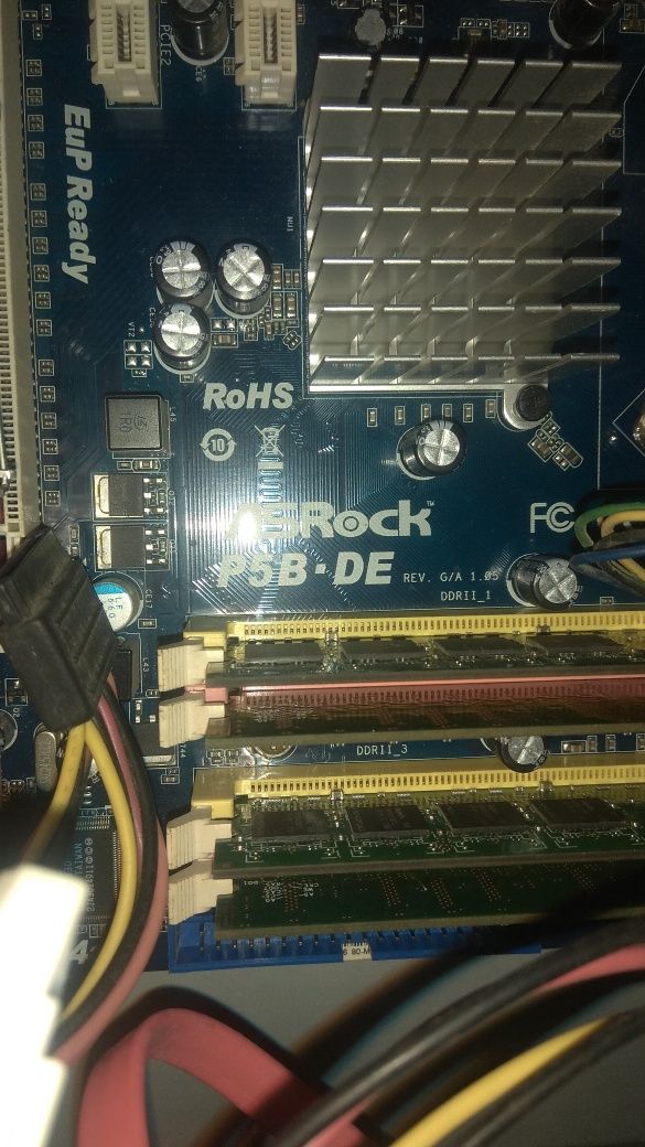 Комп'ютер Intel core 2 quad
