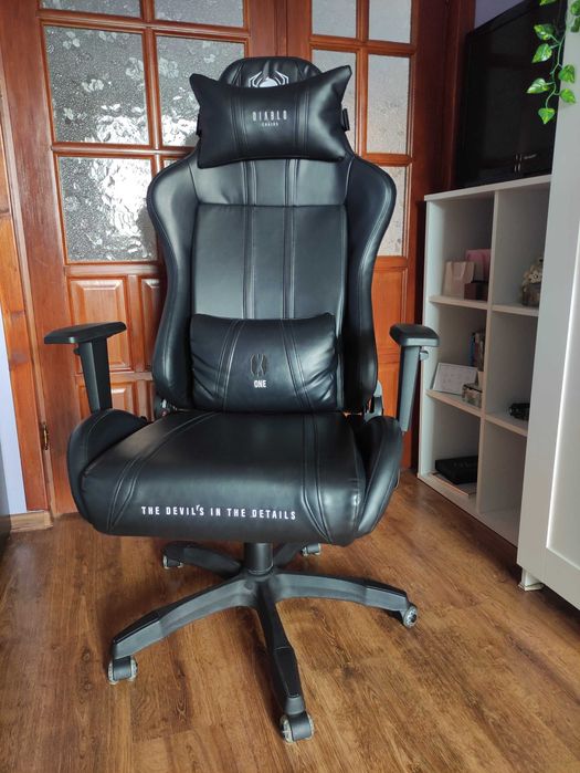 Fotel gamingowy Diablo X-One 2.0 King Size, czarno-czarny