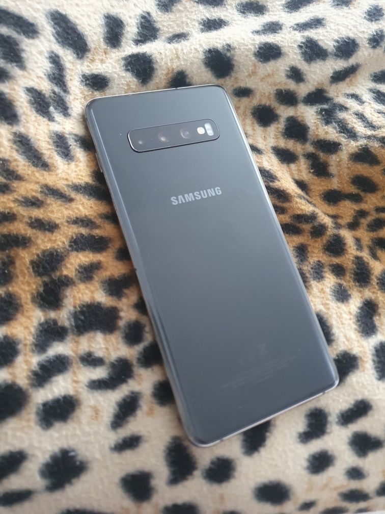 Smartfon samsung galaxy s10+ plus uszkodzony ekran