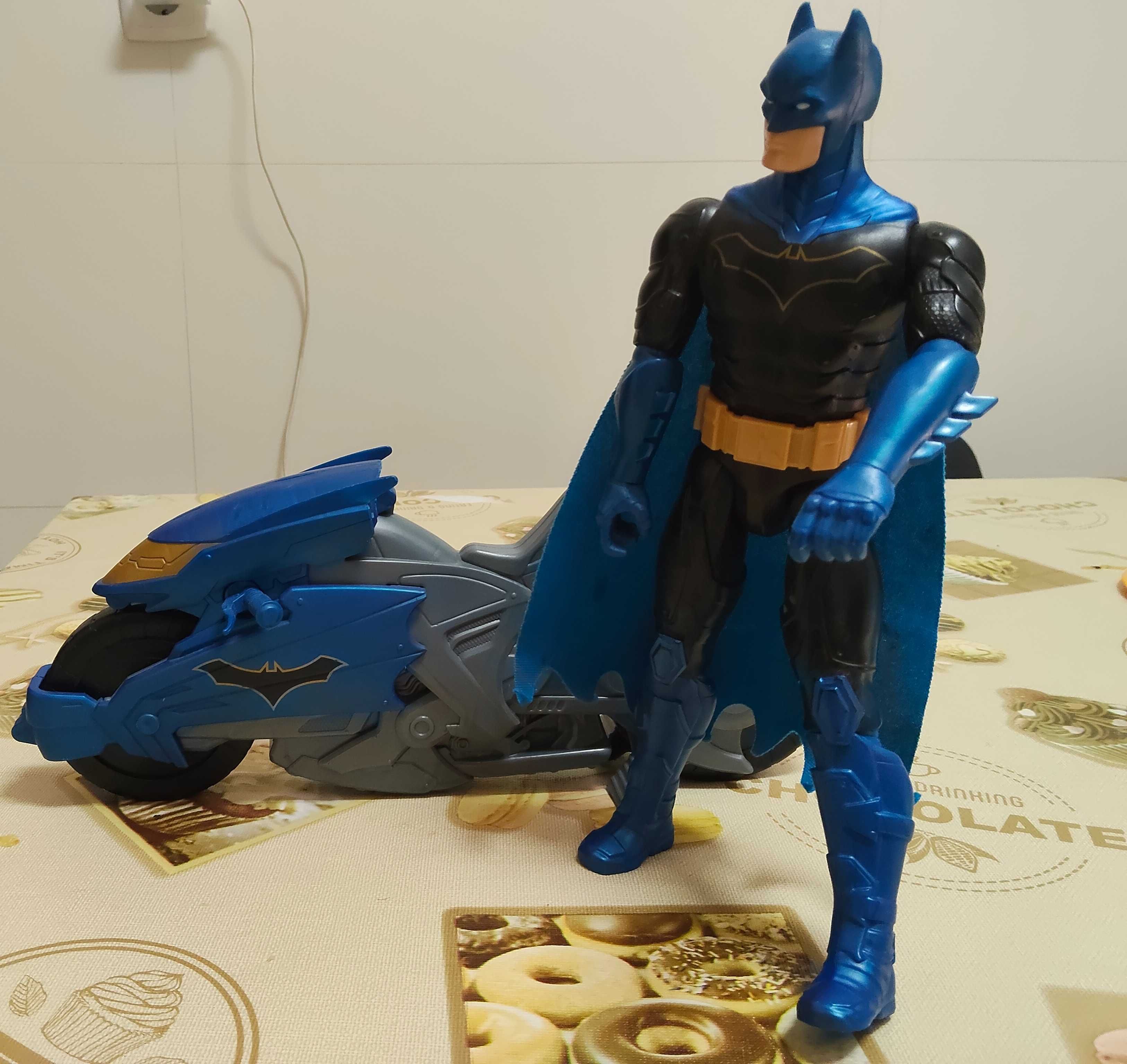 Batman com moto - Mattel