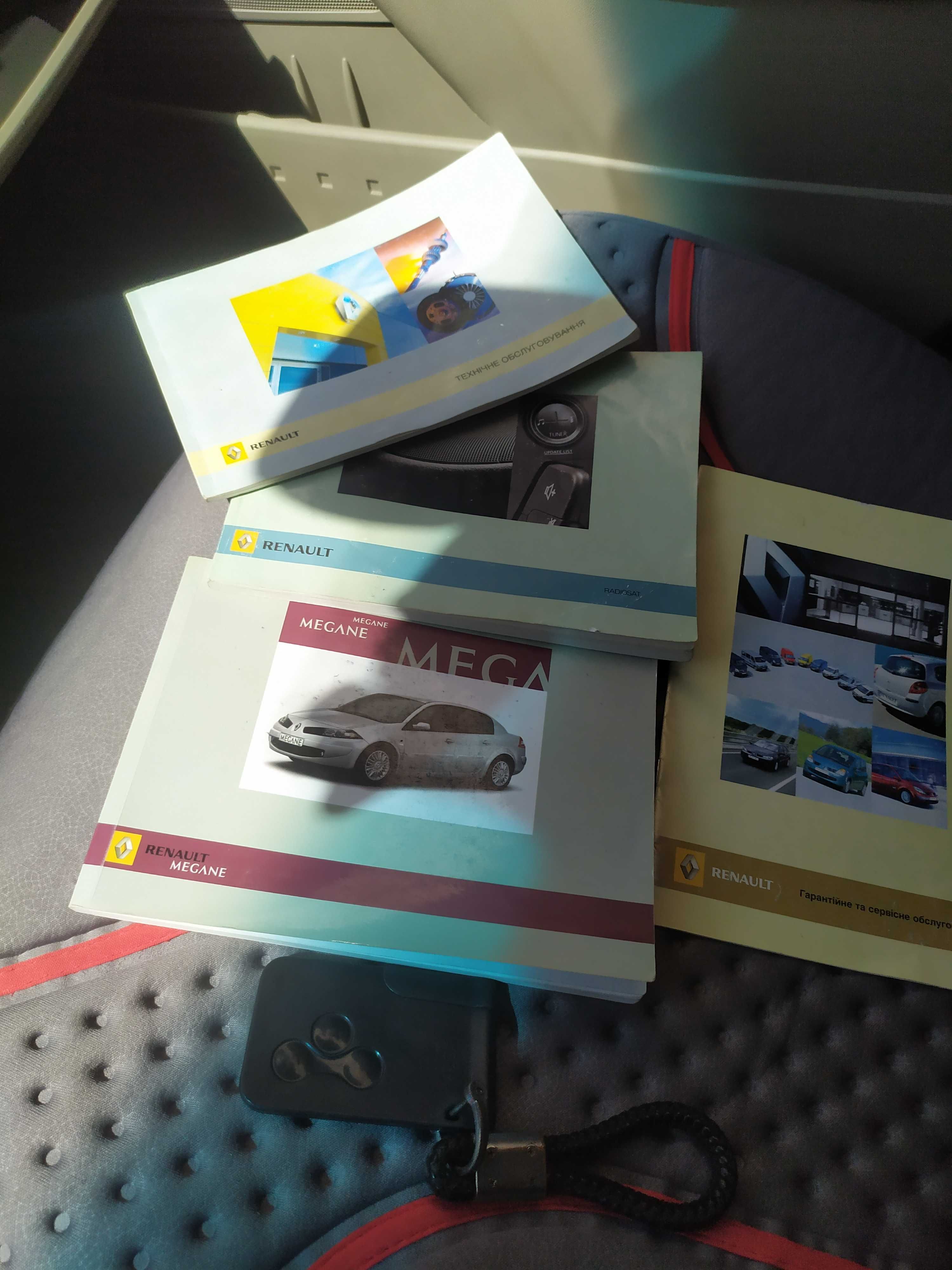 Рено Меган 1.6 автомат