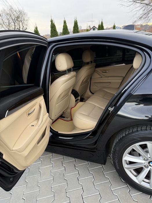 BMW 528 f10 , 2013 рік