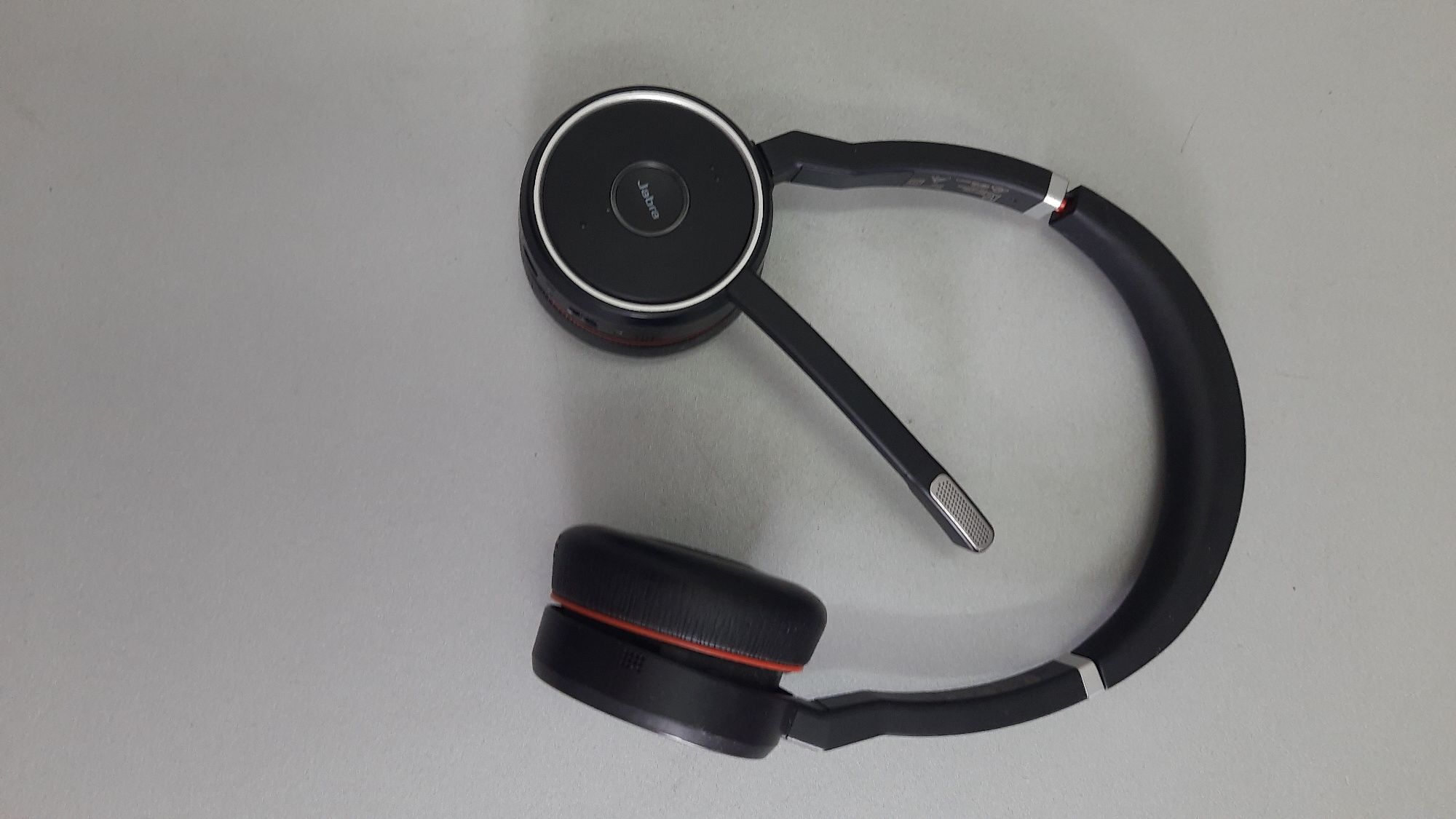 Блютуз навушники Jabra HSC040W