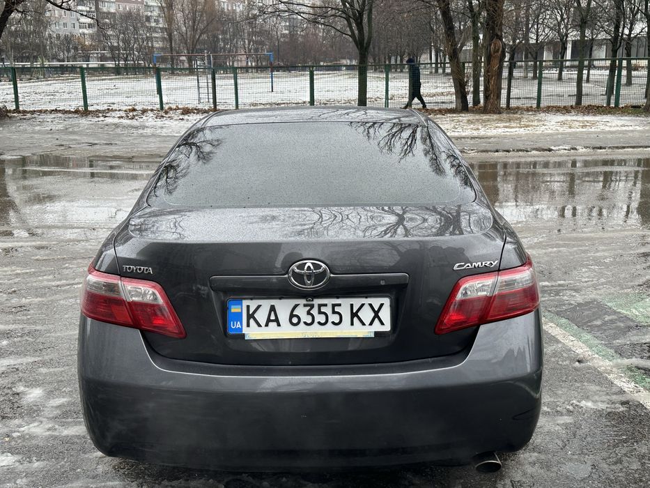 Toyta Camry 40 2,4 2006 Газ / бензин