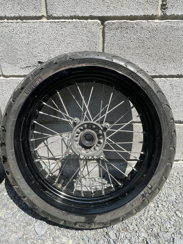 Продам супермото колеса husqvarna/ktm/gasgas