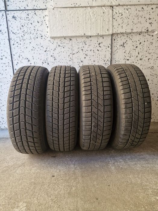 Stalowe felgi z oponami zimowymi 4szt. 175/70 R13