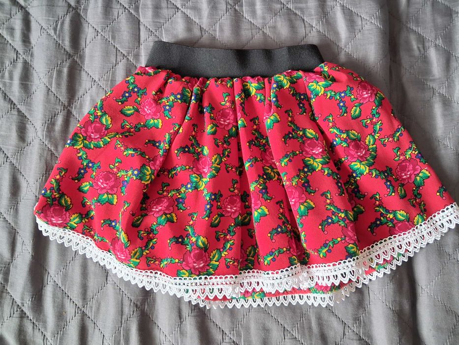 Sprzedam spódniczkę góralską