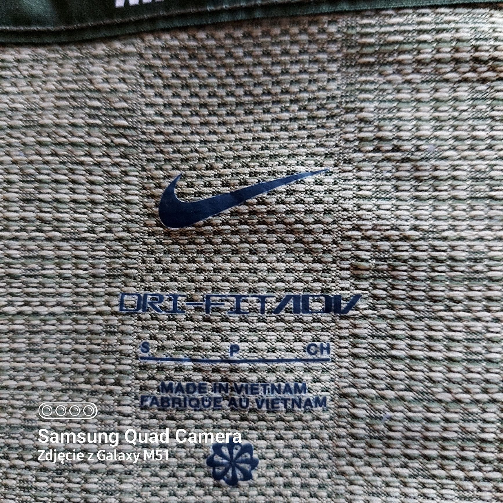 Koszulka Nike chłopięca r.S