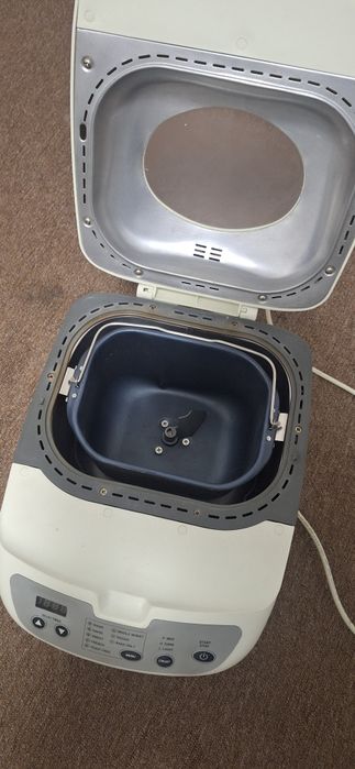 Хлебопечка Zelmer 43Z011