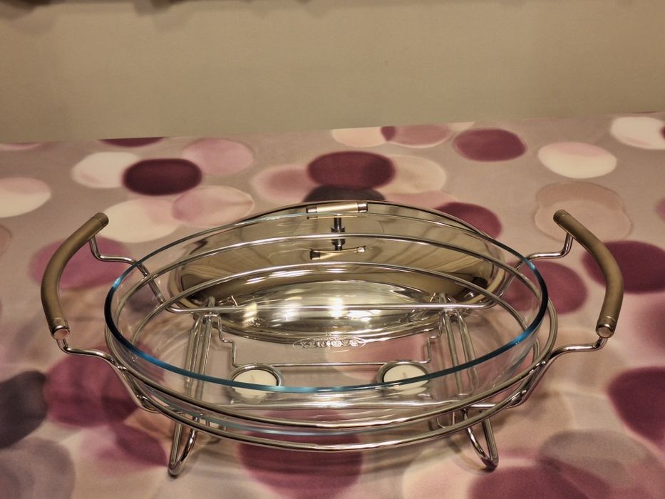 Naczynie z podgrzewaczem