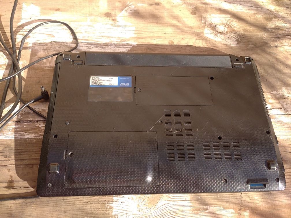 Рабочий ноутбук Asus K53U
