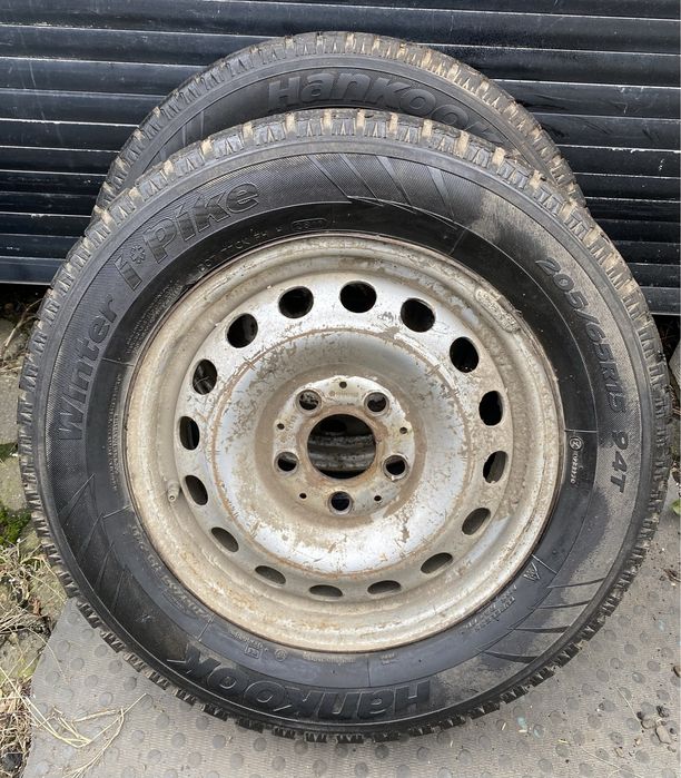 Два колеса на Зиму Р15С 205/65 Hankook на Спринтер шини з Німеччини