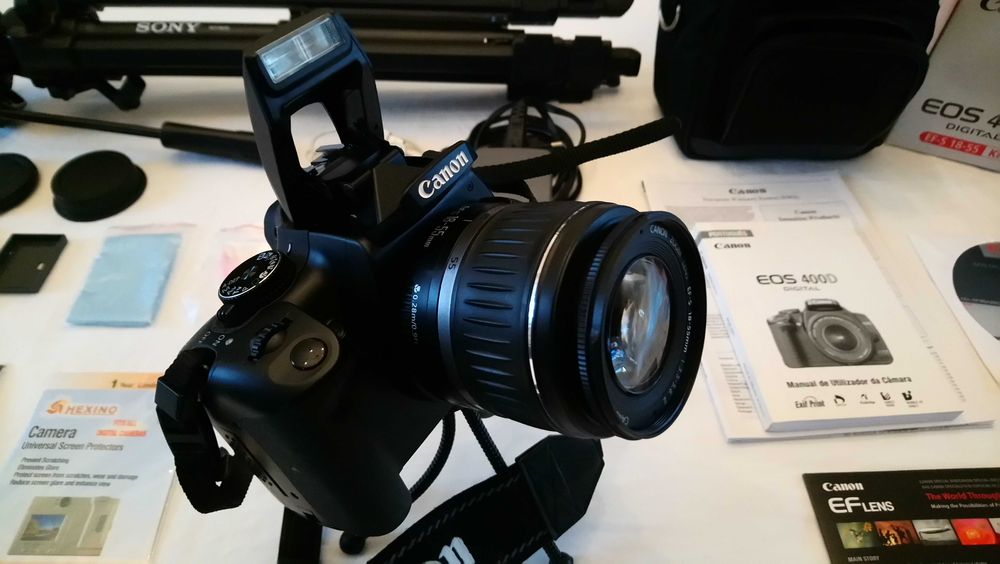 (Ref: MC#007) Máquina Fotográfica Canon (Revista por técnico) + Tripé