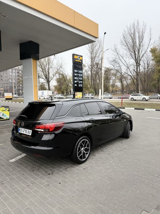 Продам Opel Astra K 2017 1.6disel ideal