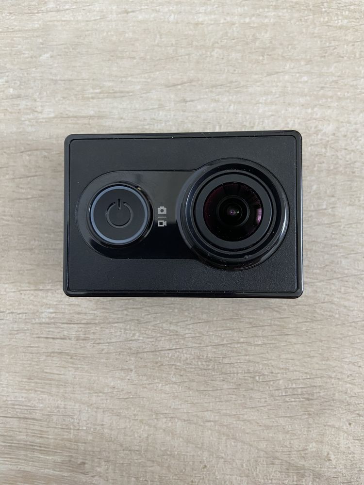 Kamera sportowa Xiaomi Xiaoyi Yi Action czarna plus akcesoria