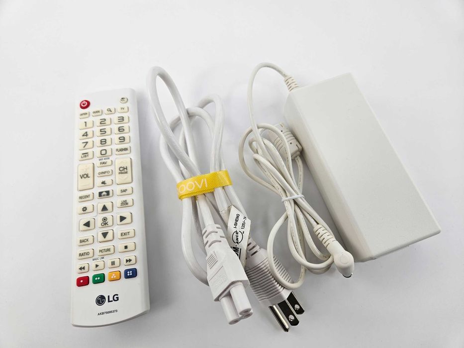 Проектор LG CineBeam PF610P Full HD|600 ANSI|Акумулятор + Екран 72"