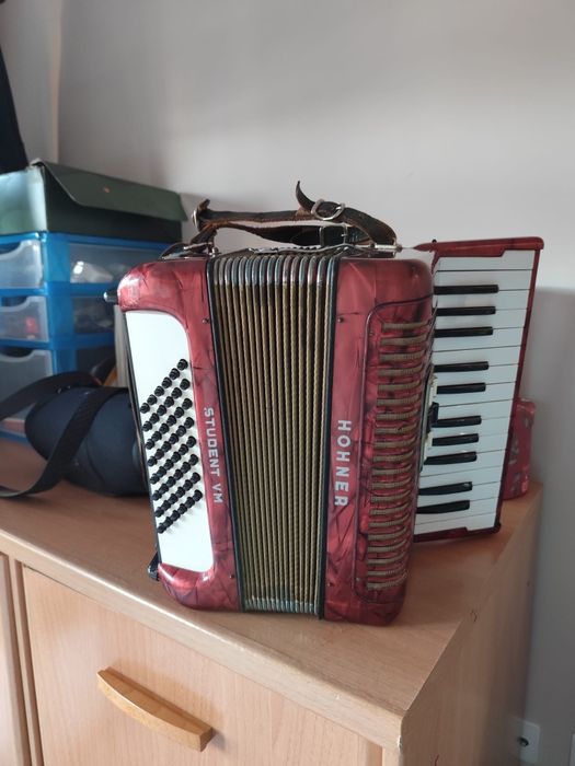 Acordeon Honner vermelho sem estojo