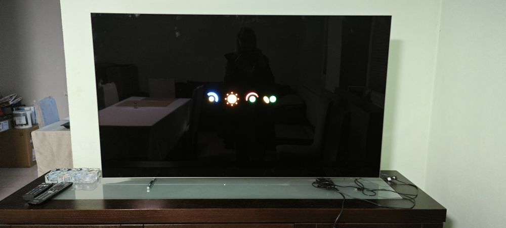 Telewizor Philips oled 55" uszkodzony - rezerwacja do 7.12.2025