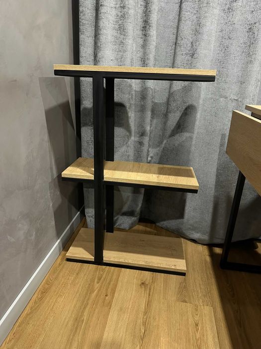 Стіл письмовий дитячий поличка