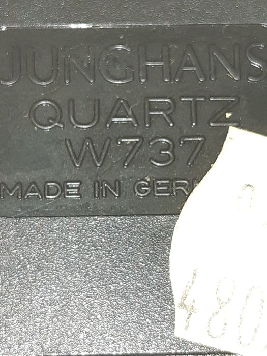 Zegar kuchenny z wahadłem