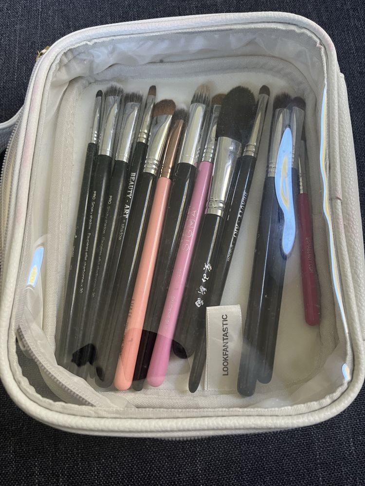 Ogromny zestaw pedzli xxl wizaz makijaz sigma sephora pro shiseido