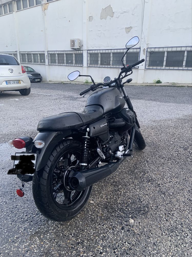 Moto Guzzi v7 Stone III