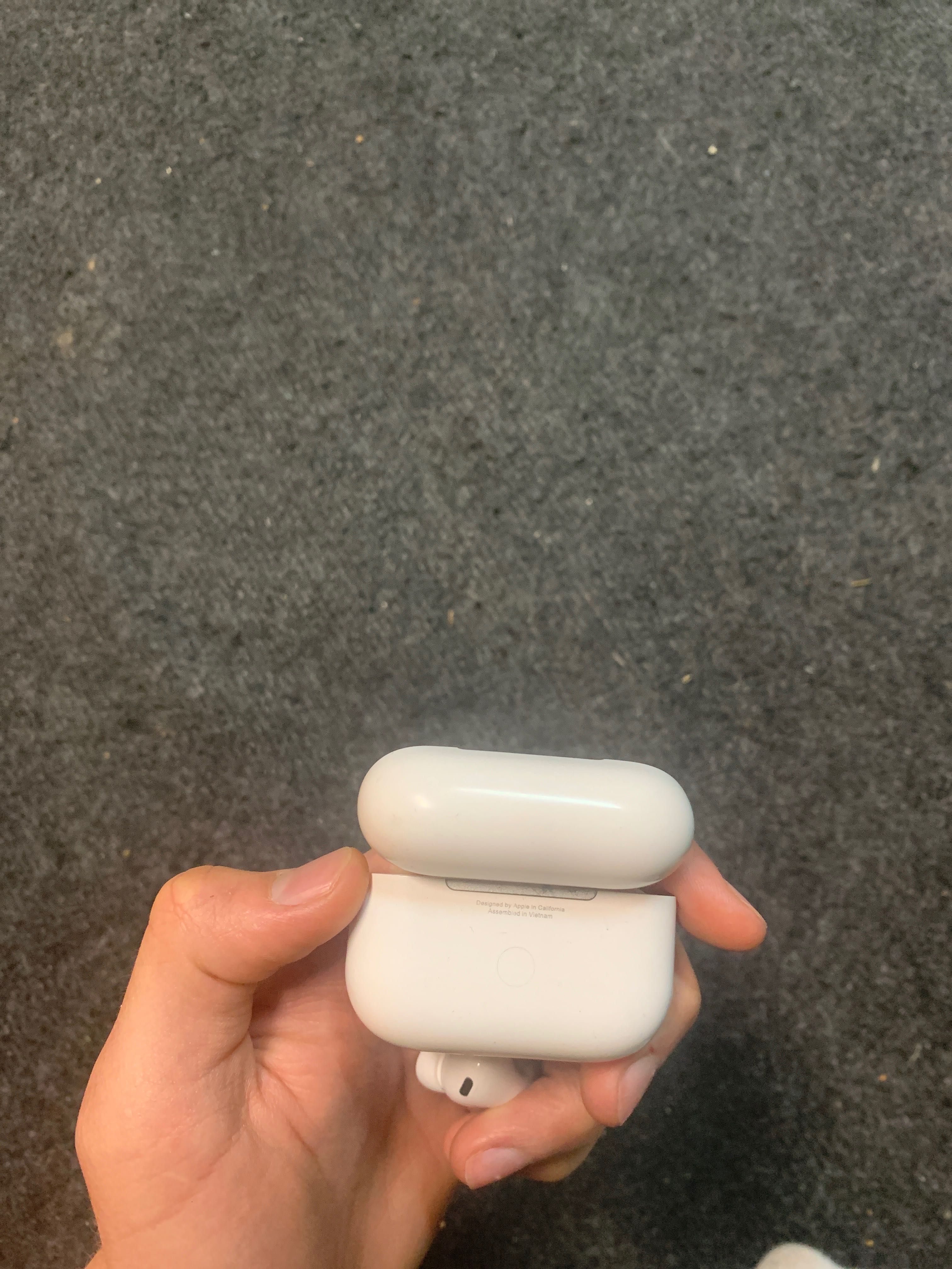 AirPods2 dobrze działa dzwonić