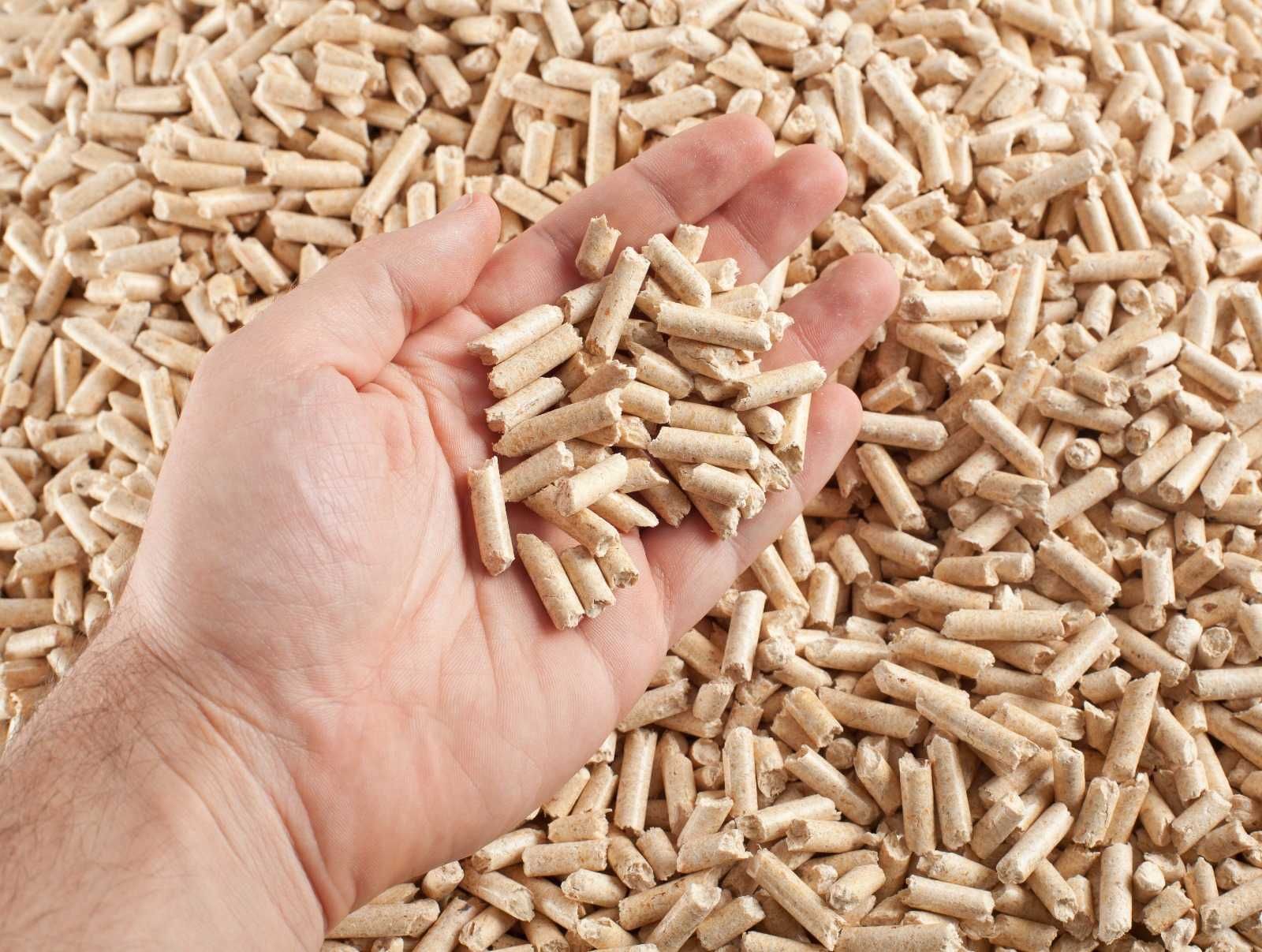 Pellet drzewny pelet drewniany paleta 975kg wysokokaloryczny EN A1 6mm