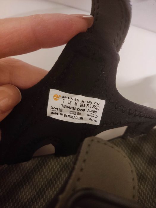 Sandálias Timberland novas 34