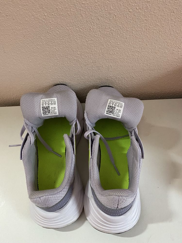 Tenis de desporto Adidas