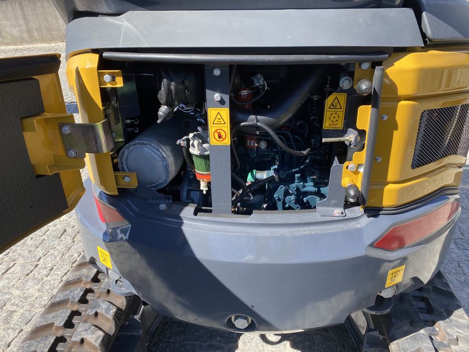 Mini Giratoria Nova XCMG XE 27 E Nova